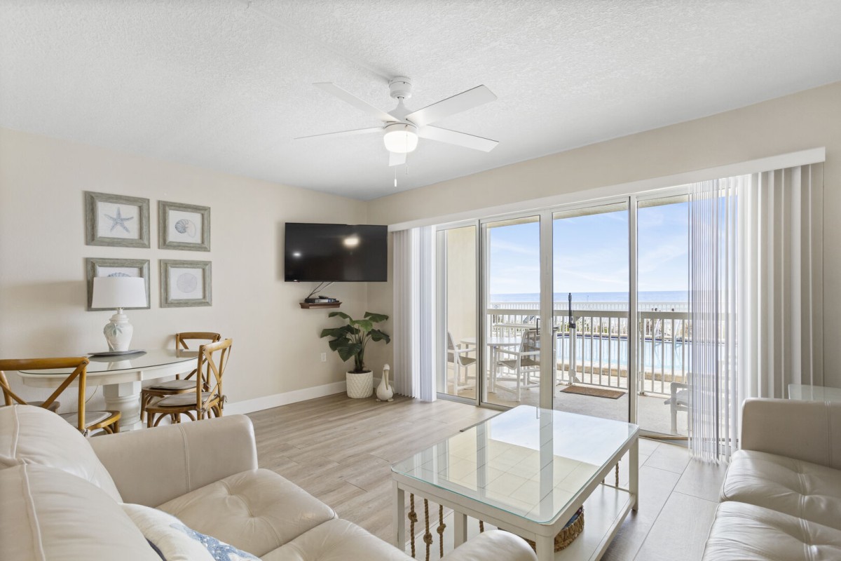 FGS115 1BR 1BA Gulf Front | Indian Rocks Beach, FL | 50 Gulfside ...